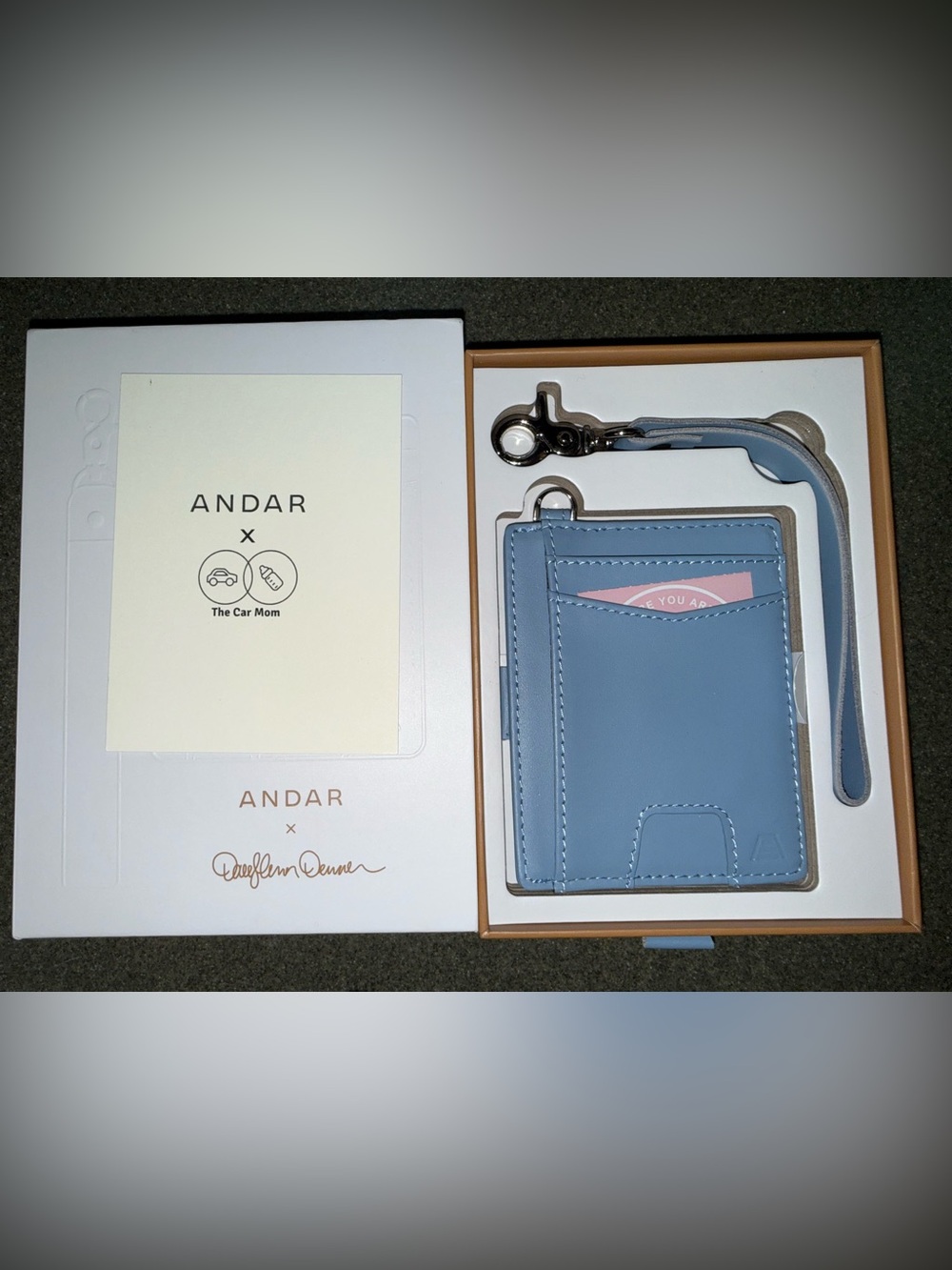 Andar Denner 1 wallet wristlet car mom blue